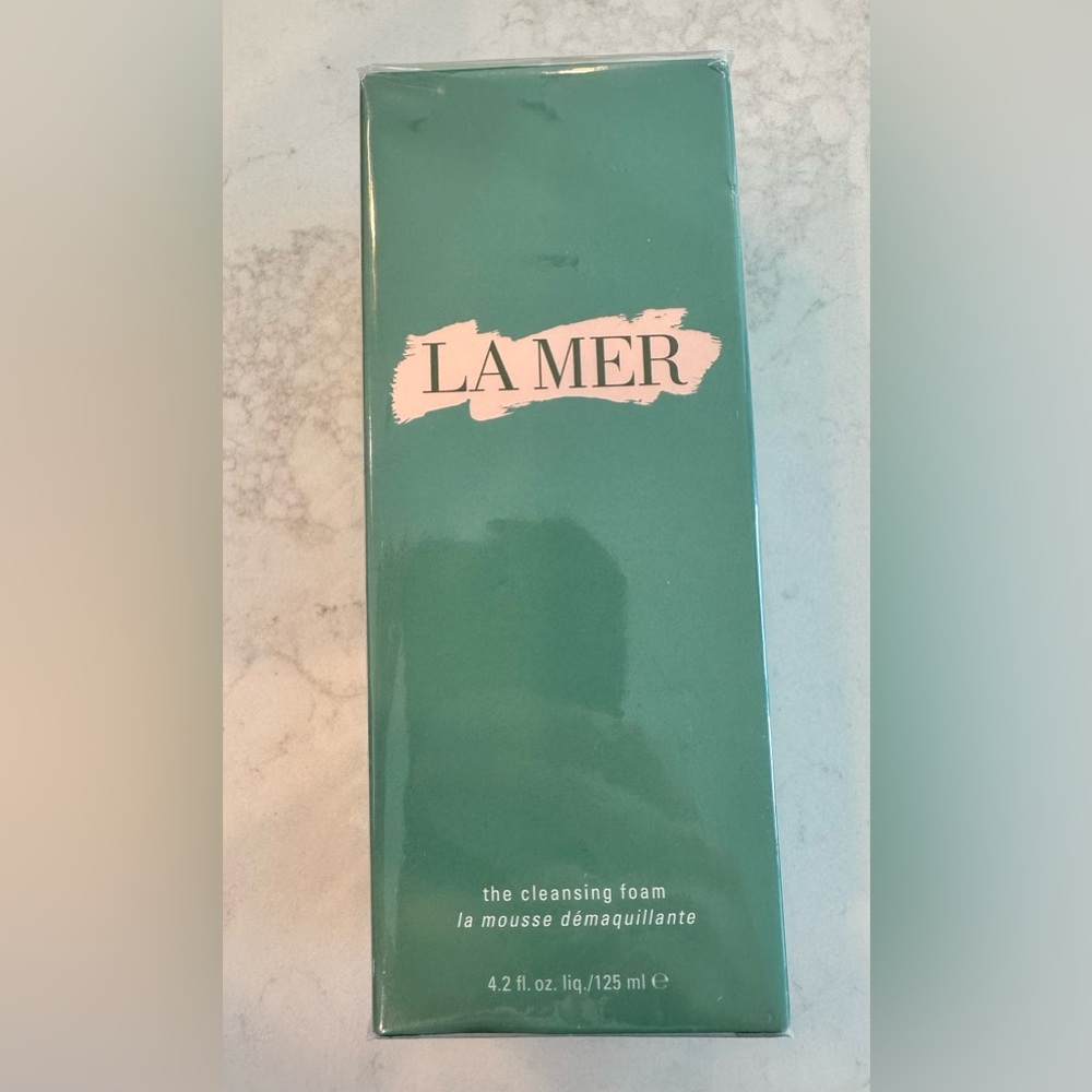 La Mer cleansing foam